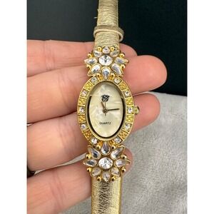 Elizabeth Taylor Women's Watch Rhinestone Gold Tone NEEDS BATTERY